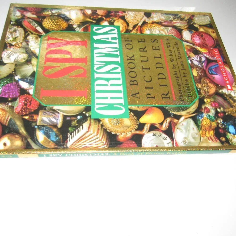 Vintage I Spy Christmas Hardcover Puzzle Book • Scholastic Cartwheel • 1992